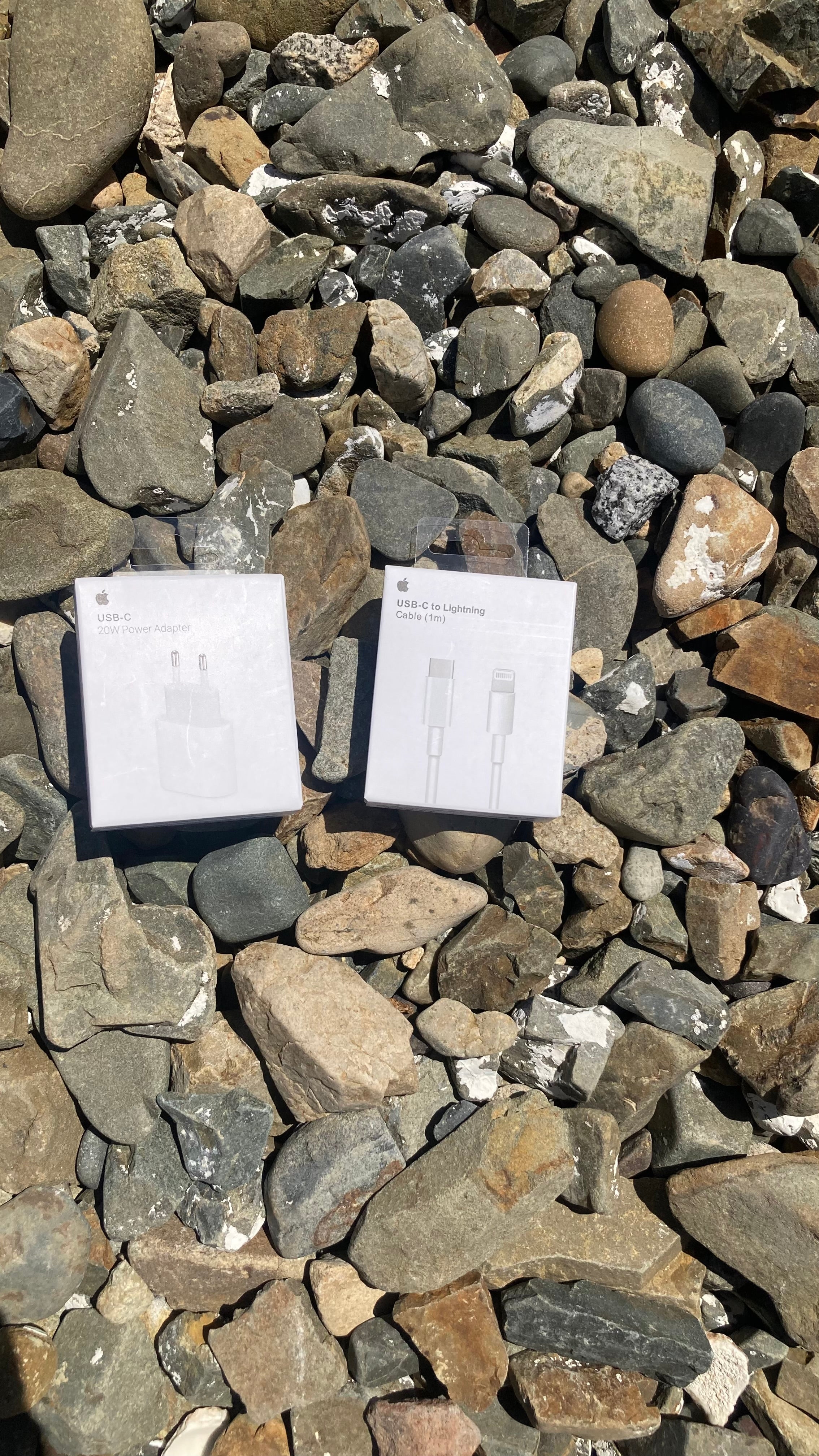 PACK: Cable Lightning + Adaptador